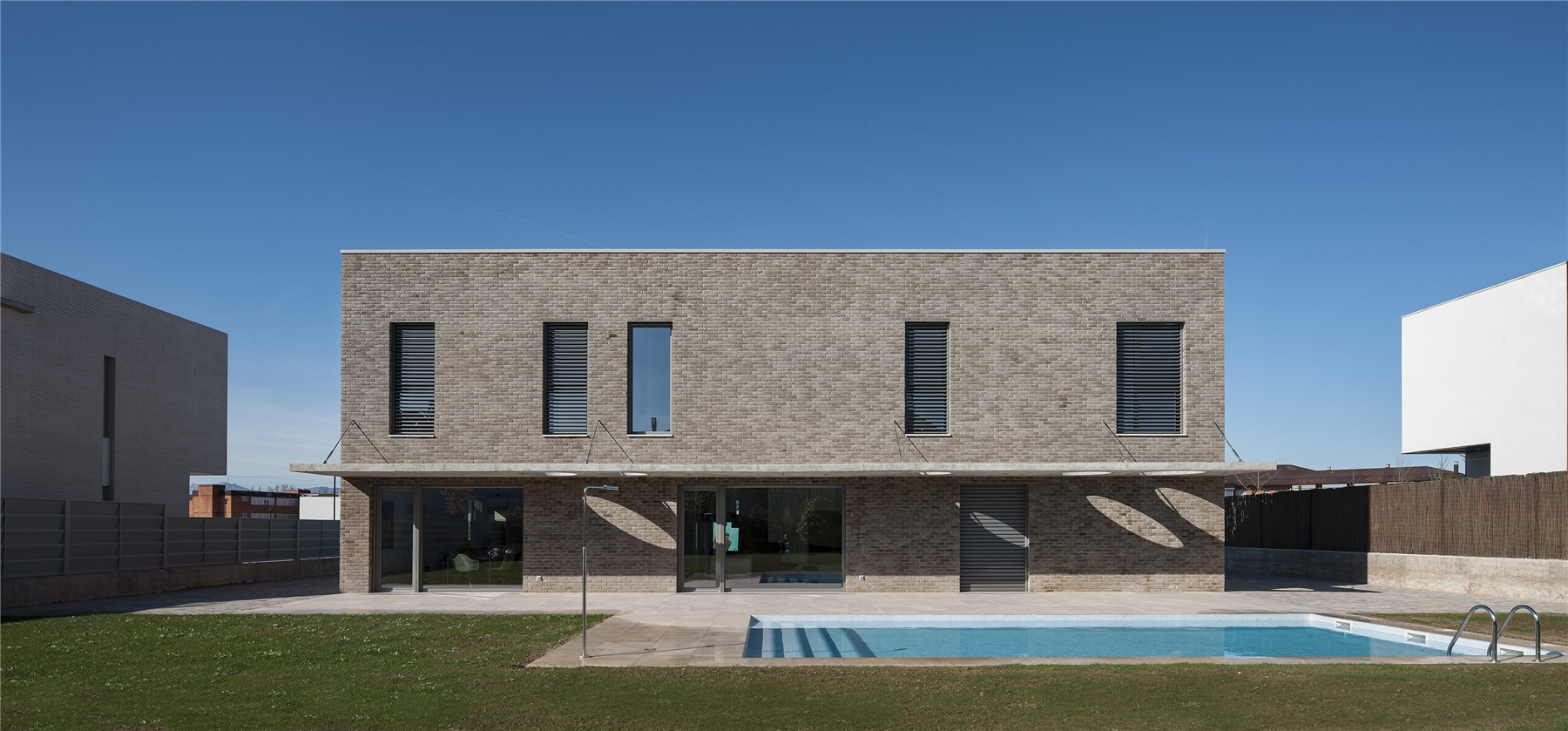 CASA AYM