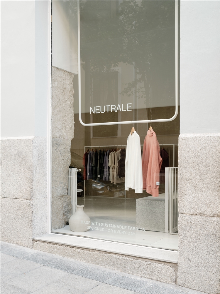 Neutrale