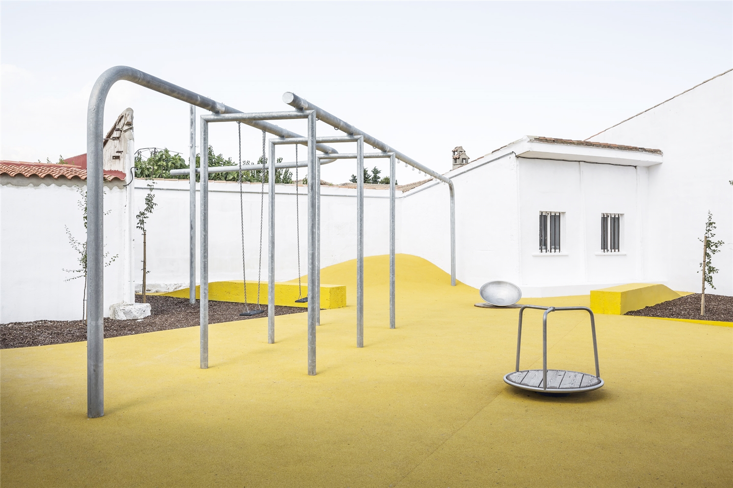 Parque infantil en Balsa de Ves