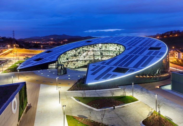 DISEÑO DE EDIFICIOS DE ENERGÍA POSITIVA